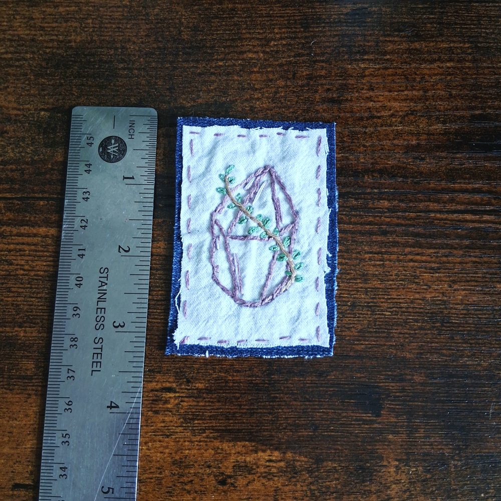 Embroidered Patch with Crysal Design - Picture 4 of 4